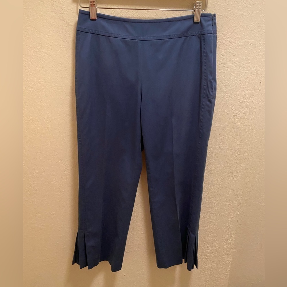 Akris Punto Blue Cropped Pleated Hem Pants Size 6